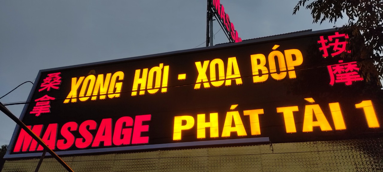 Thi Công Bảng Quảng Cáo